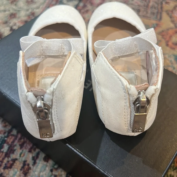 FINAL PRICE Kenneth Cole Little Girls Shoes with Box - Picture 3 of 8